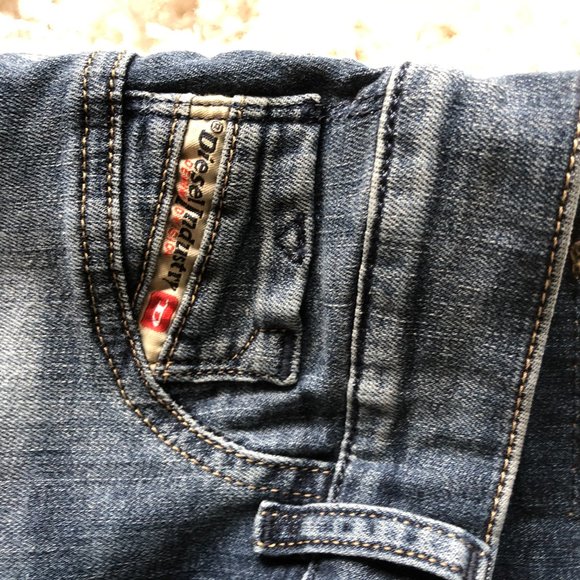 Diesel Stretch Skinny Jeans - Picture 2 of 6